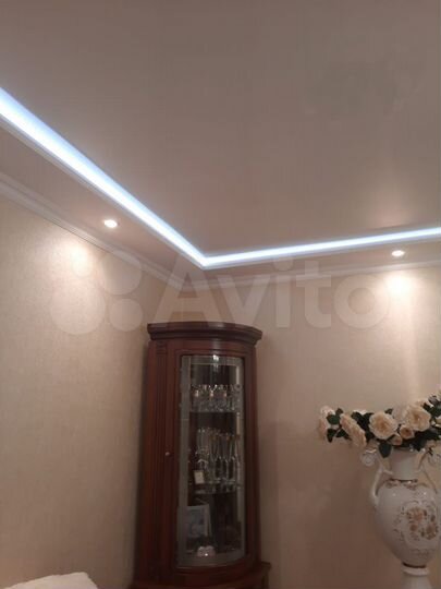 2-к. квартира, 54 м², 2/5 эт.