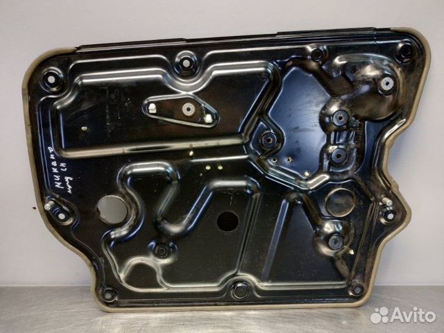 Панель двери передний левый Nissan Murano Z50