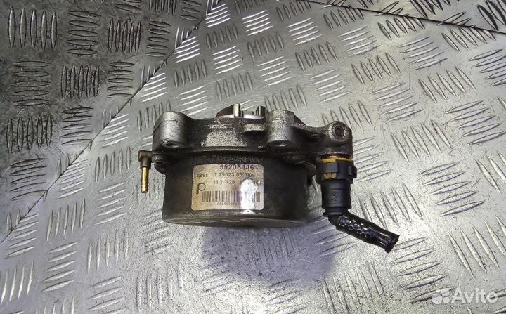 Насос вакуумный Opel Astra J