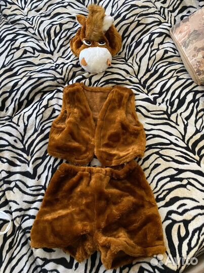 Новогодний костюм лошадки