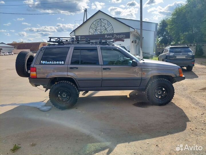 Jeep Grand Cherokee 4.0 AT, 1993, 240 000 км