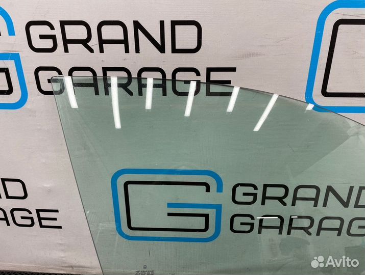 Стекло переднее правое Mercedes-Benz E-Class W212