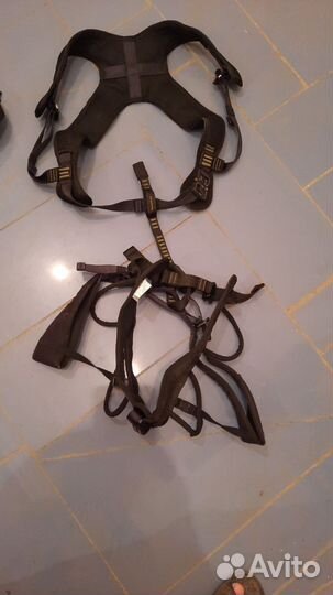 Страховочная система привязь обвязка