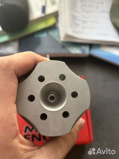 Двигатель на нитрометане Thunder tiger pro 70 BXR