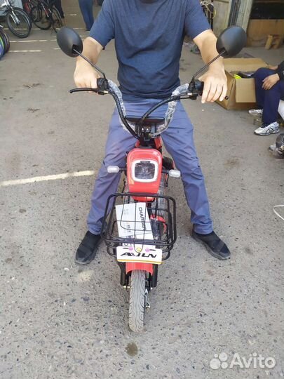 Электроскутер (велосипед)