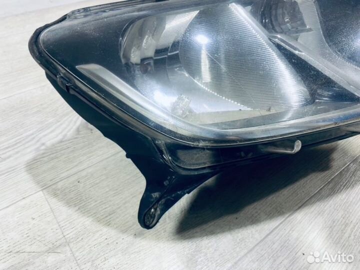 Фара правая Renault Logan 2 седан K7M 2017