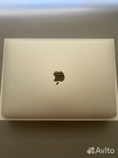 Apple MacBook Pro 13 256 gb 2018