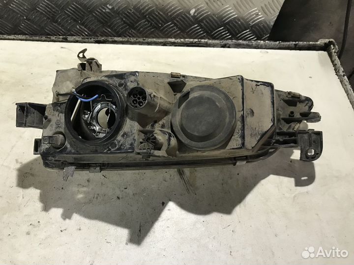 Фара правая Opel Vectra B
