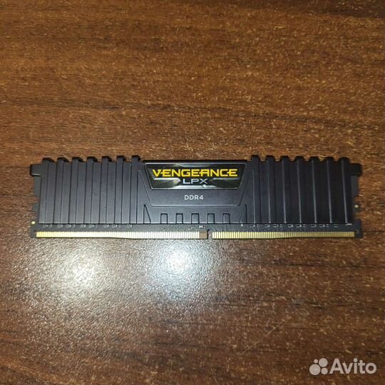 Corsair vengeance 2x8gb ddr4