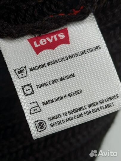 Шапка Levis