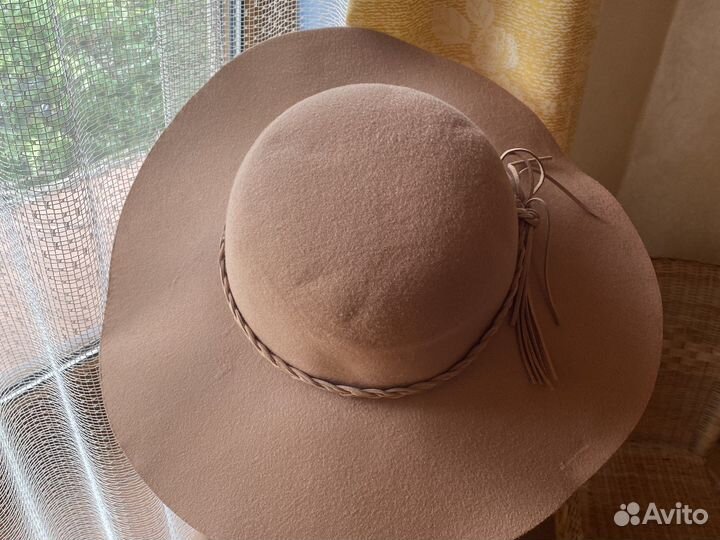 Шляпа женская