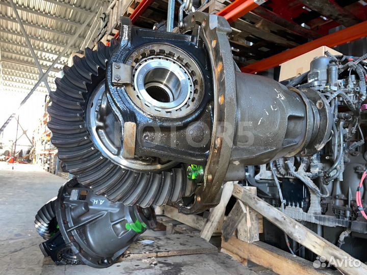 Редуктор заднего моста Meritor MS17X RSS1344C 2.85