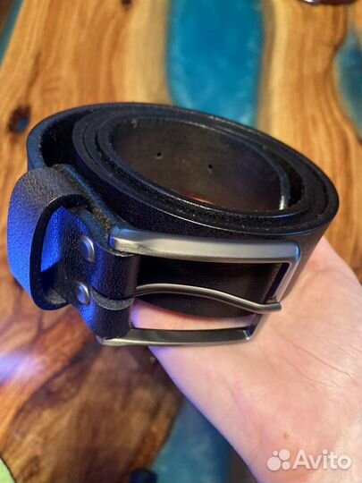 Мужской кожаный ремень