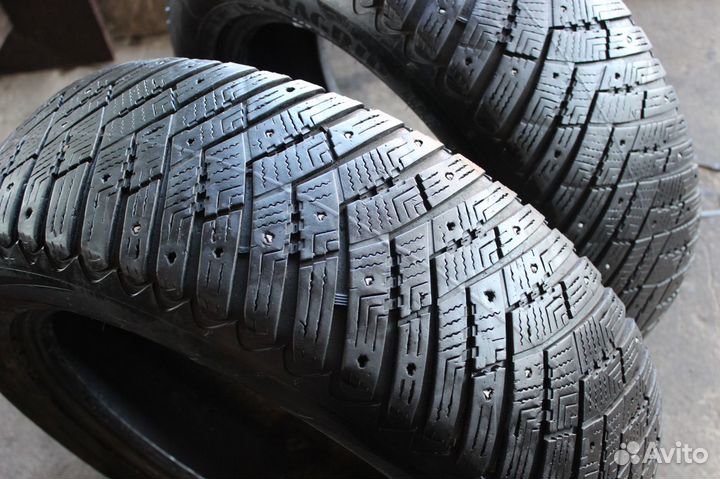Goodyear Ultragrip Ice Arctic 225/60 R18