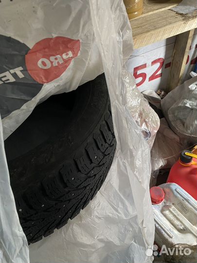 Nokian Tyres Hakkapeliitta 9 SUV 235/55 R18 104T