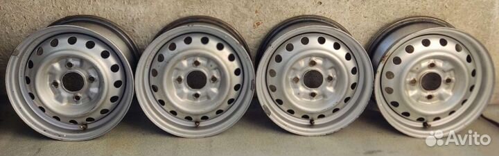 Диски r14х114,3 Nissan