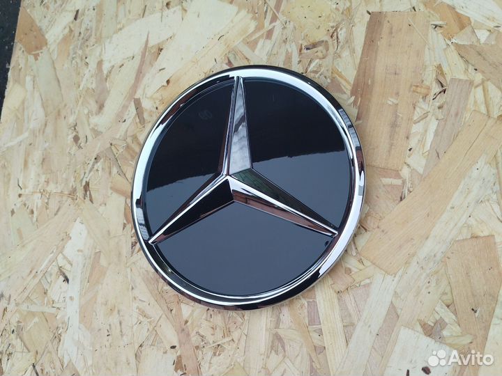 Эмблема решётки Mercedes-Benz w213 рестайлинг