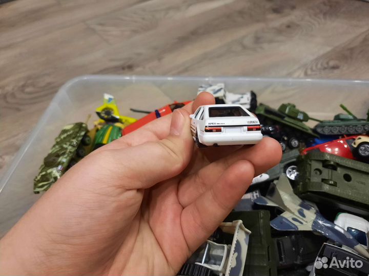 Коллекция машинок Hot wheels