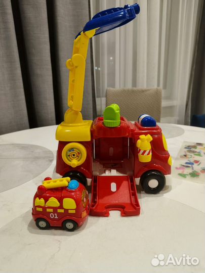 Детская пожарная машинка