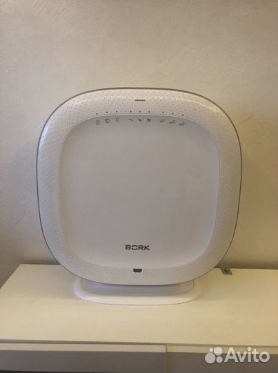 Воздухоочиститель Bork A501
