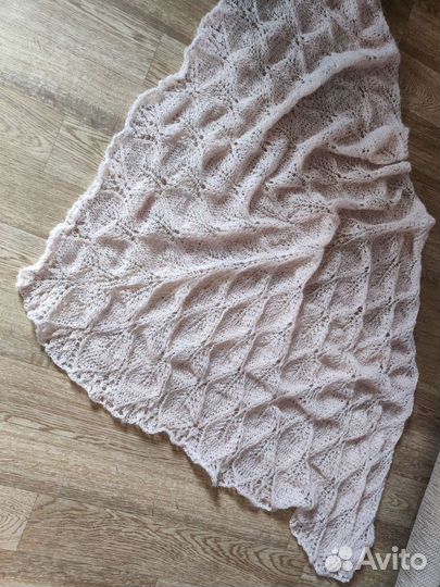 Шаль пуховая ручная работа