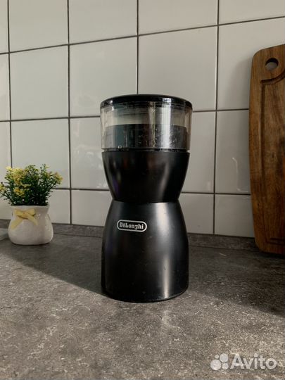 Кофемолка delonghi электрическая