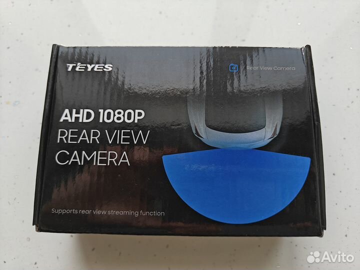 Камера заднего вида teyes
