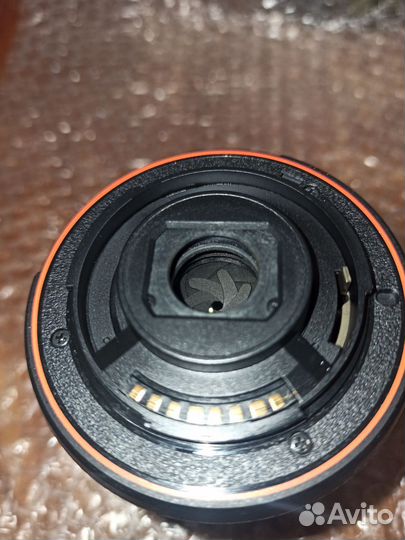Объектив для sony alpha