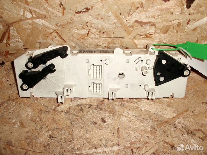 Блок управления отопителем MAN 81619906068