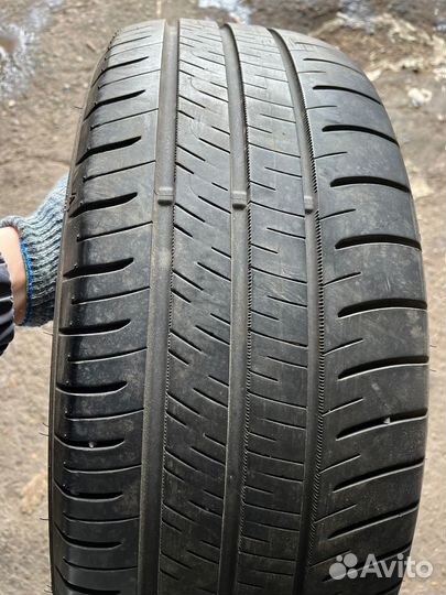 Dunlop Enasave RV505 225/55 R18