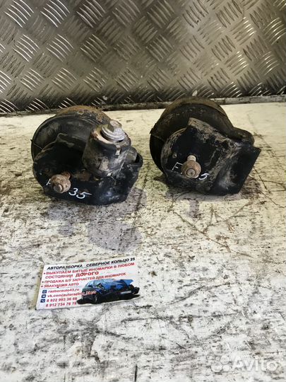 Опора двигателя Инфинити FX35 Infiniti FX35