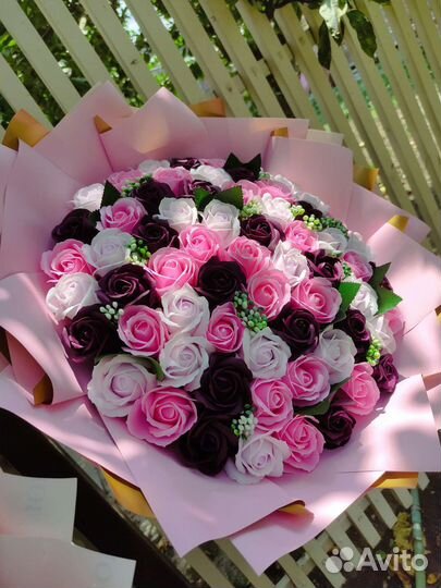 Букеты из мыльных роз