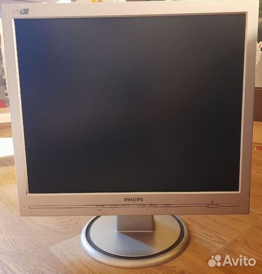 Монитор для компьютера 17 Philips