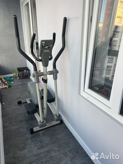 Эллиптический тренажер