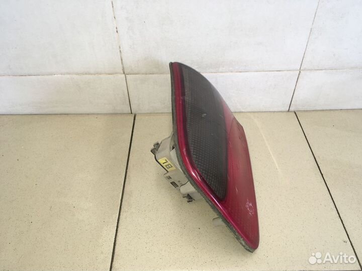 Фонарь задний внутренний правый Omega B 1994-2003