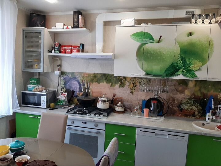 3-к. квартира, 63 м², 8/9 эт.