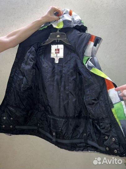 Горнолыжная куртка quiksilver