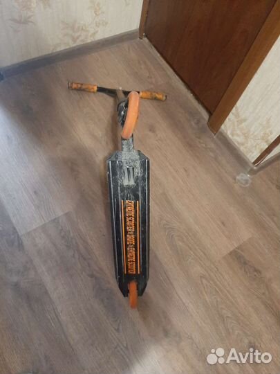 Самокат трюковой