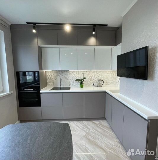 Кухни на заказ подключ