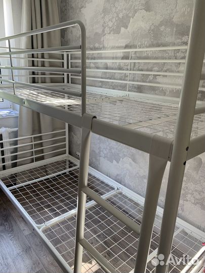 Двухъярусная кровать IKEA