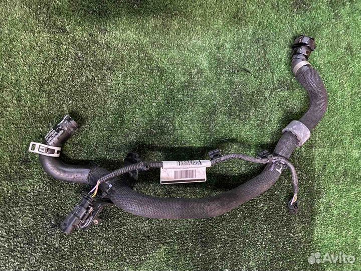 Патрубок охлаждения volvo XC90 XC60 32252970