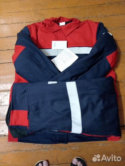 Продаётся зимняя спец одежда