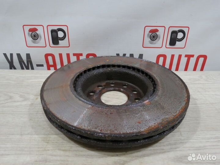 Диск тормозной передний левый Audi Q3