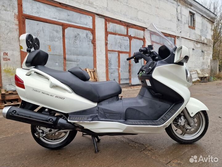 Максискутер Сузуки 650 Бургман Скайвей