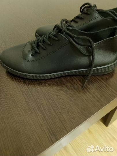 Ботинки женские