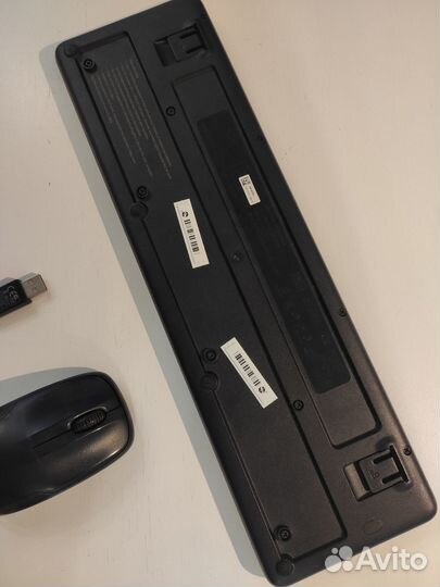 Набор клавиатура + мышь Logitech K220