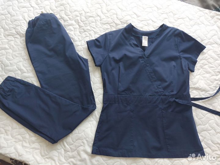 Медицинский костюм