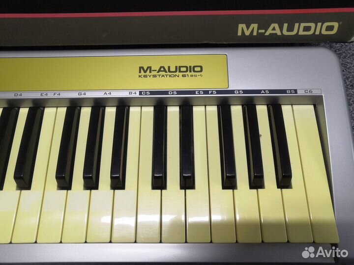 Миди-клавиатура M-Audio Keystation 61 es