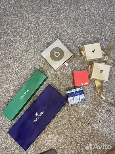 Подарочные коробки для ювелирных изделий