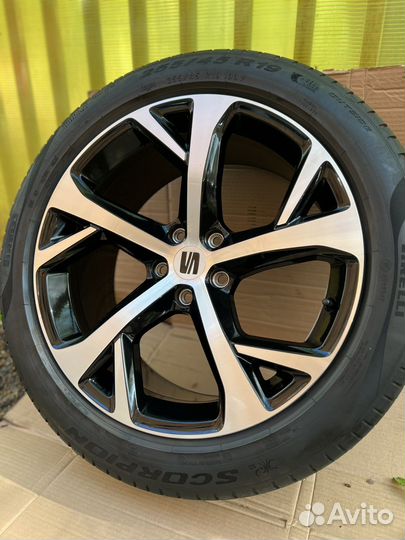 VW Tiguan Seat Ateca R19 оригинал 5FJ601025D